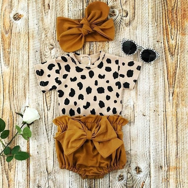 Newborn Baby Clothes Set Short Sleeve Romper Tops Bow Shorts